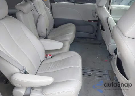 2013 Toyota Sienna Xle V6 8 Passenger из США, поврежденный, VIN 5TDYK3DC8DS372997